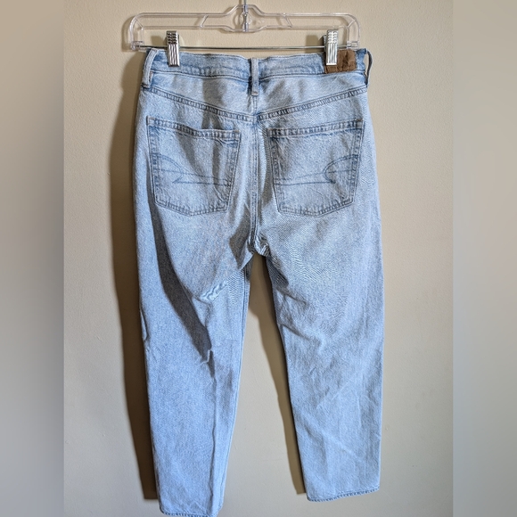 American Eagle light wash 90s straight denim jeans (4) - Picture 2 of 8